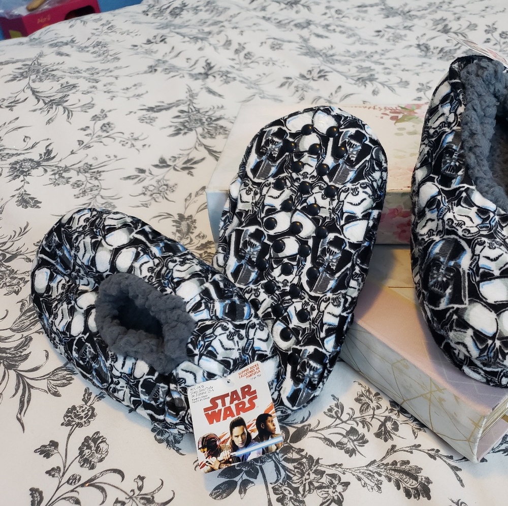 Starwars Slippers - Picture 2 of 2